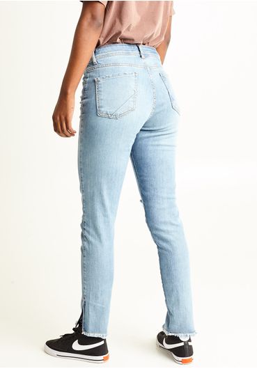 Calça jeans cigarrete