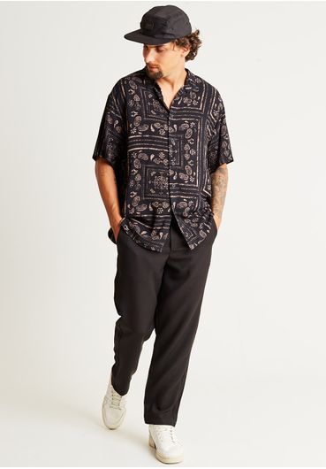 Camisa estampa paisley