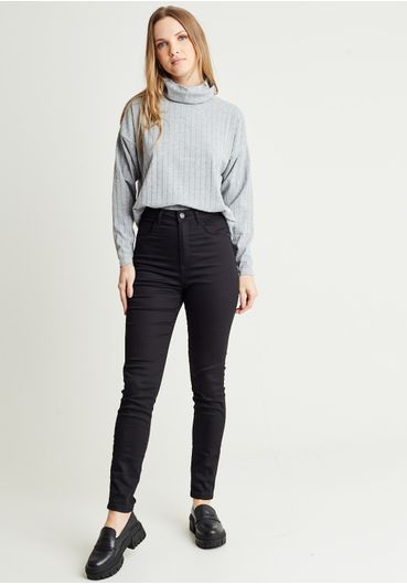 Blusa canelada ampla manga longa