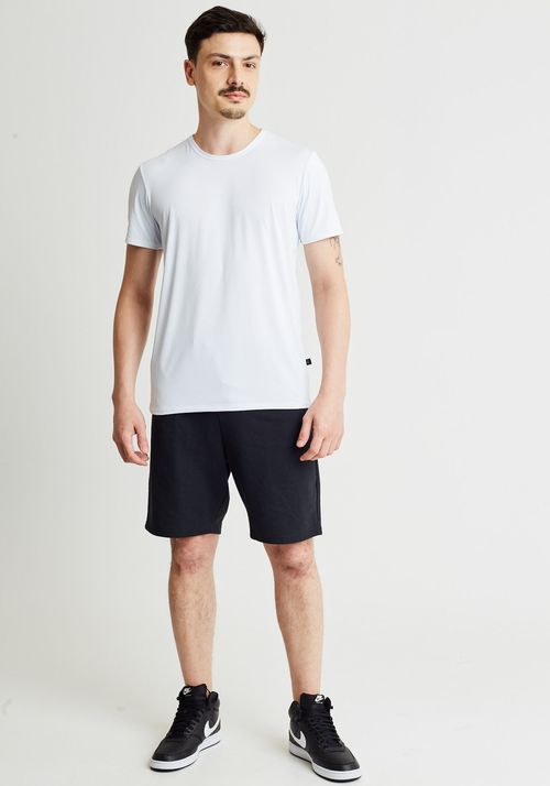 Camiseta básica gola careca branca