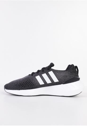 Tênis Adidas Swift Run 22