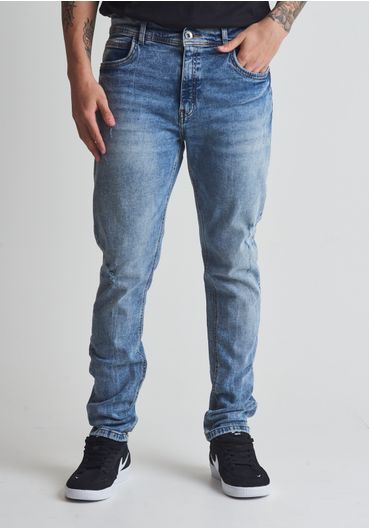 Calça jeans slim puídos