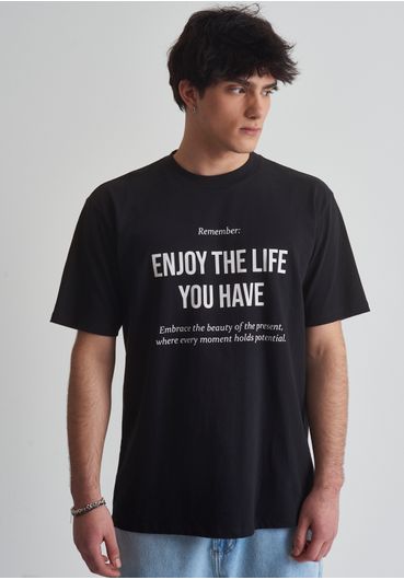 Camiseta oversized estampa enjoy the life you have