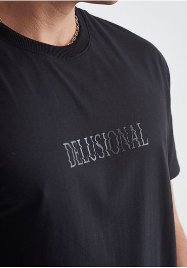 Camiseta em algodão estampa delusional