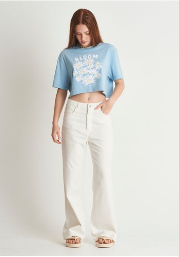 Camiseta cropped florzinhas