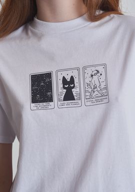 Camiseta em algodão estampada cartas de tarot