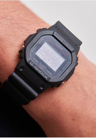 Relógio casio g-shock digital dw-5600uhr-1dr