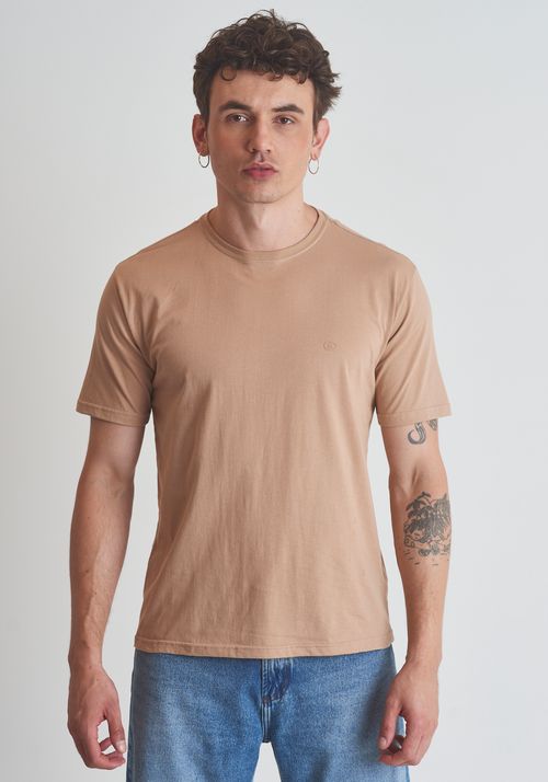 Camiseta básica gola redonda natural