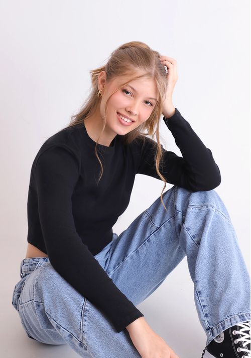 Cropped ribana gola redonda preto