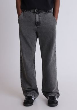 Calça jeans baggy com bolso faca