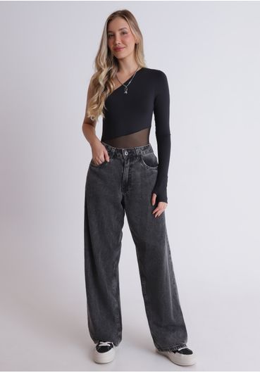 Calça jeans wide leg com lavanderia marmorizada