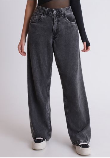 Calça jeans wide leg com lavanderia marmorizada