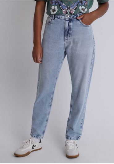 Calça jeans mom cintura alta