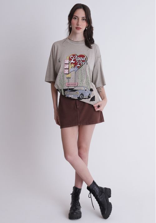 Camiseta em algodão estonada land of love