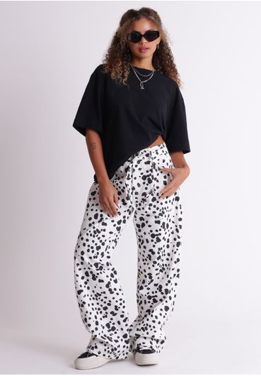Calça em sarja animal print