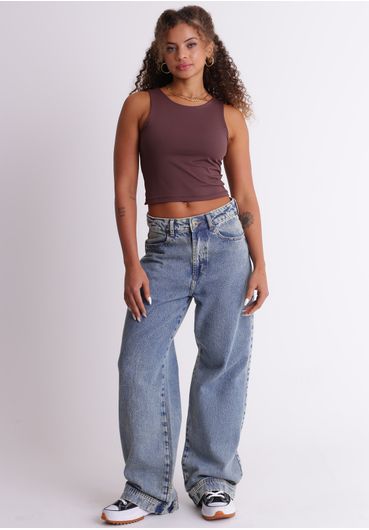 Regata top com faixa de cabelo
