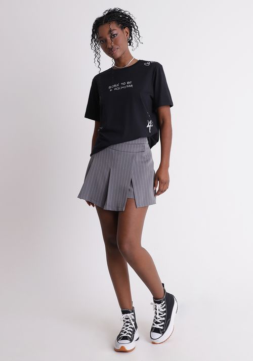 Short saia risca de giz