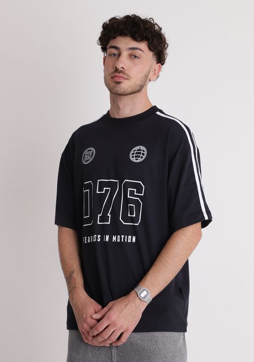Camiseta oversized estampa 076