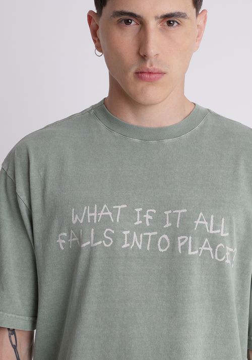 Camiseta oversized estampada lettering