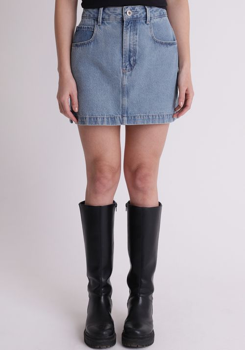 Saia jeans com fenda nas laterais