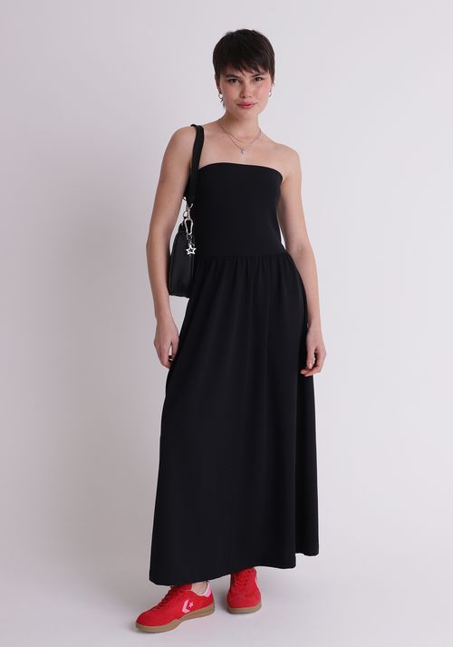 Vestido midi evasê sem alça