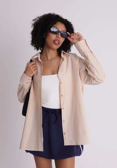Camisa oversized com listras
