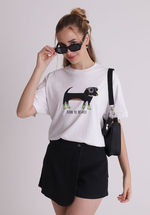 Camiseta estampada salsicha com óculos