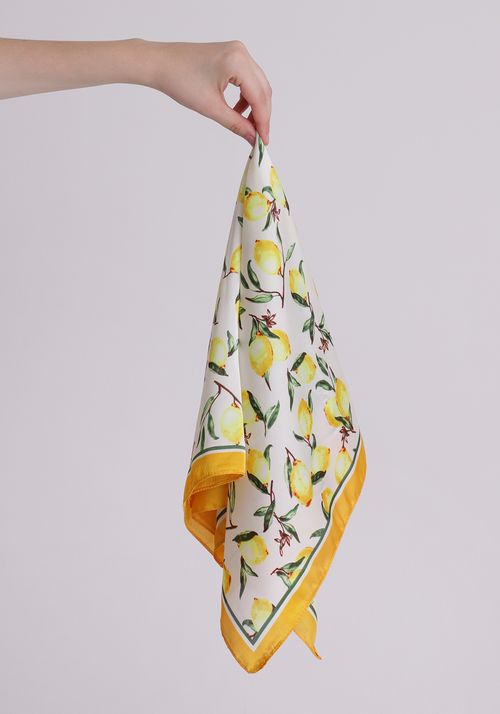 Lenço estampado limões